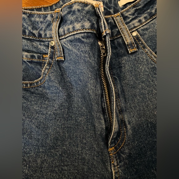 Guess Mom Jeans Medium Blue Wash High Rise Stretch Size 25 - Picture 8 of 12